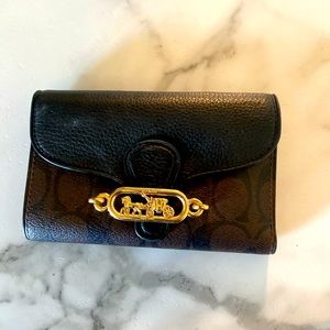 Coach clasp wallet